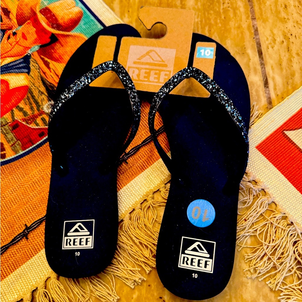 Reef Glitter Flip Flops NWT size 10